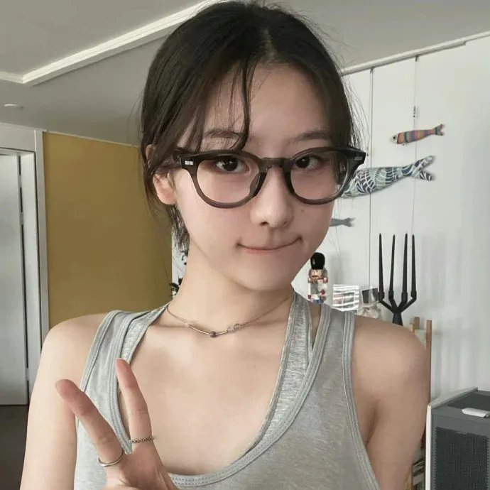 那年，我们爱得闪闪发亮